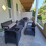 Trilocale Sporting Con Giardino Privato E Wifi - Sunset 아파트 시르미오네