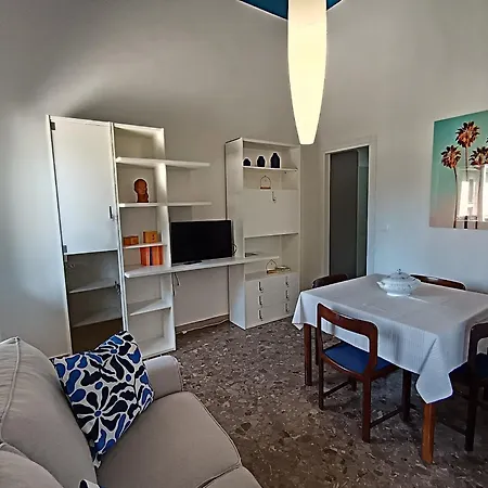 Trilocale Sporting Con Giardino Privato E Wifi - Sunset דירה