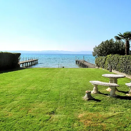 Trilocale Sporting Con Giardino Privato E Wifi - Sunset דירה סירמיונה