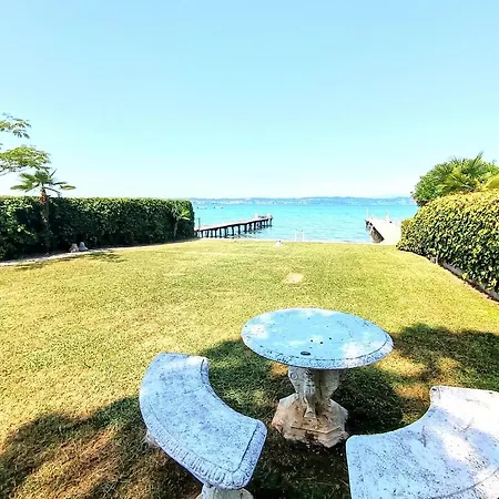 Trilocale Sporting Con Giardino Privato E Wifi - Sunset * סירמיונה