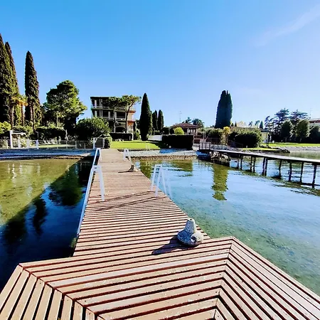 Trilocale Sporting Con Giardino Privato E Wifi - Sunset דירה
